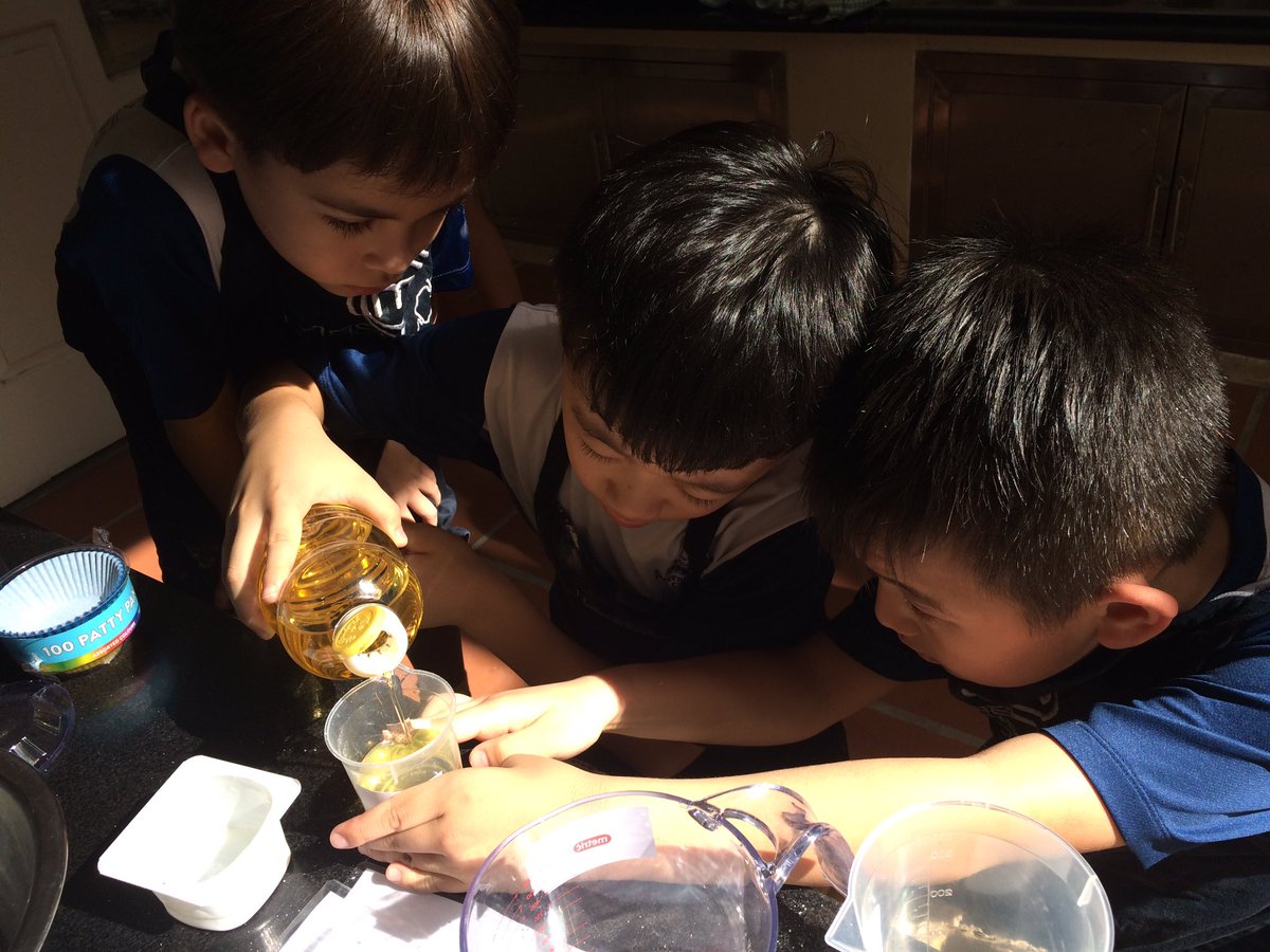 BrownCathybrown's tweet photo. Gathering #formativeassessmentdata, these boys know how to select a tool and how to read a scale! #ishcmcib #dontunderestimateyourstudents https://t.co/HDcGbUZumk