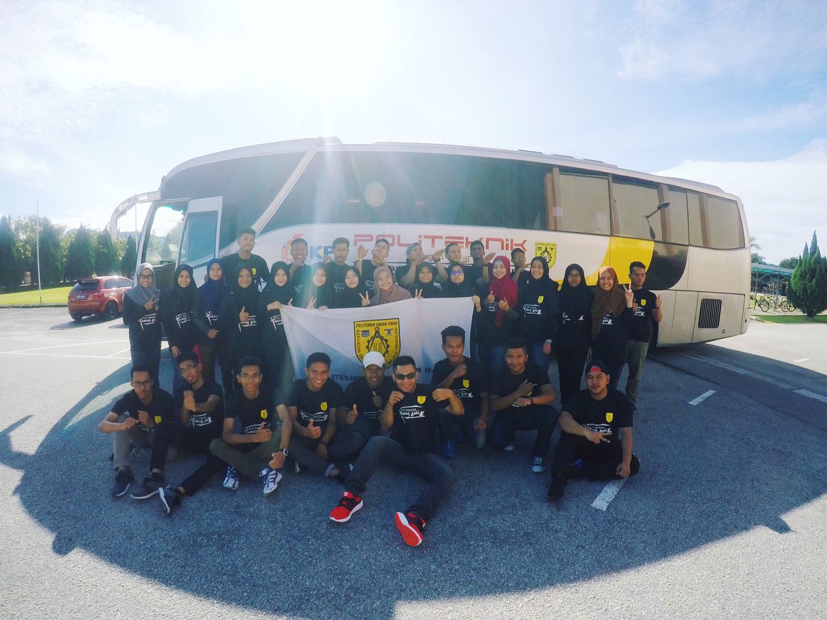 fighter_puo's tweet photo. Doakan perjalanan kami ke UKM , Bangi. Doakan kejayaan kami juga dalam Kejohanan Taming Sari. #politeknik ungku mar #puofighter https://t.co/zm8PN92t5q
