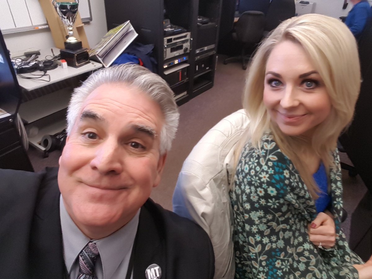 DOMTIBERI's tweet image. .@Kayla10TVOhio predicted the @BlueJacketsNHL would win Big Time tonight... #KaylaEffect right on tonight!!