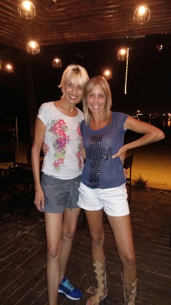 analiabocassi's tweet photo. Gracias @MapuRosario .... Con mi Tata @Danielabocassi2 en la Florida. Que lugar. https://t.co/EveEWq1I9h