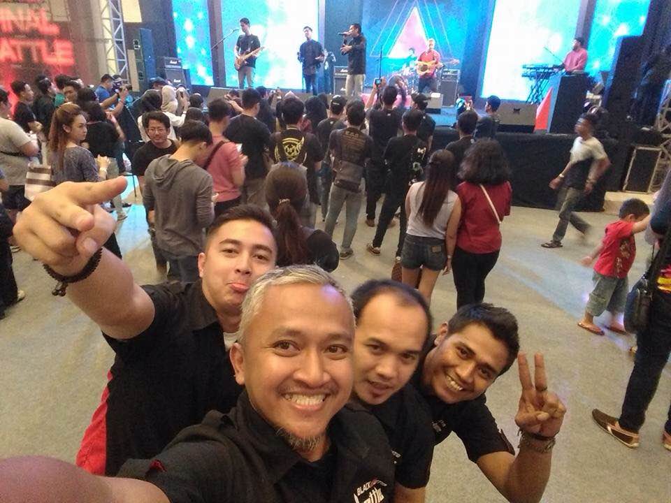 apact_id's tweet photo. BlackAuto Battle SURABAYA, 17-18 Desember 2016 @ Grand City
https://t.co/wmOklnUGyo https://t.co/nwvliStsxK