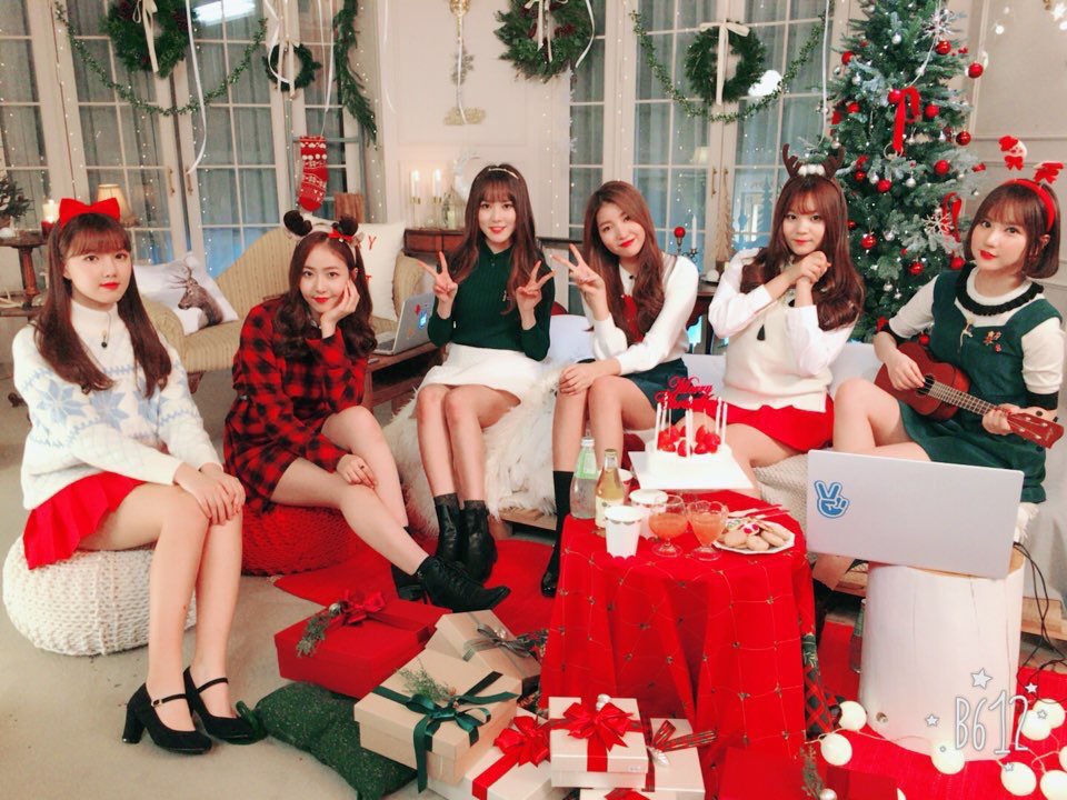 gf_khz's tweet photo. #2YearsWithGFRIEND
้
ใใใใฉใจใใณ2ๅจๅนดใใใงใจใ๐
ใพใ็ใงไผใใใใใใชใ๐พ https://t.co/raAwMDExhe