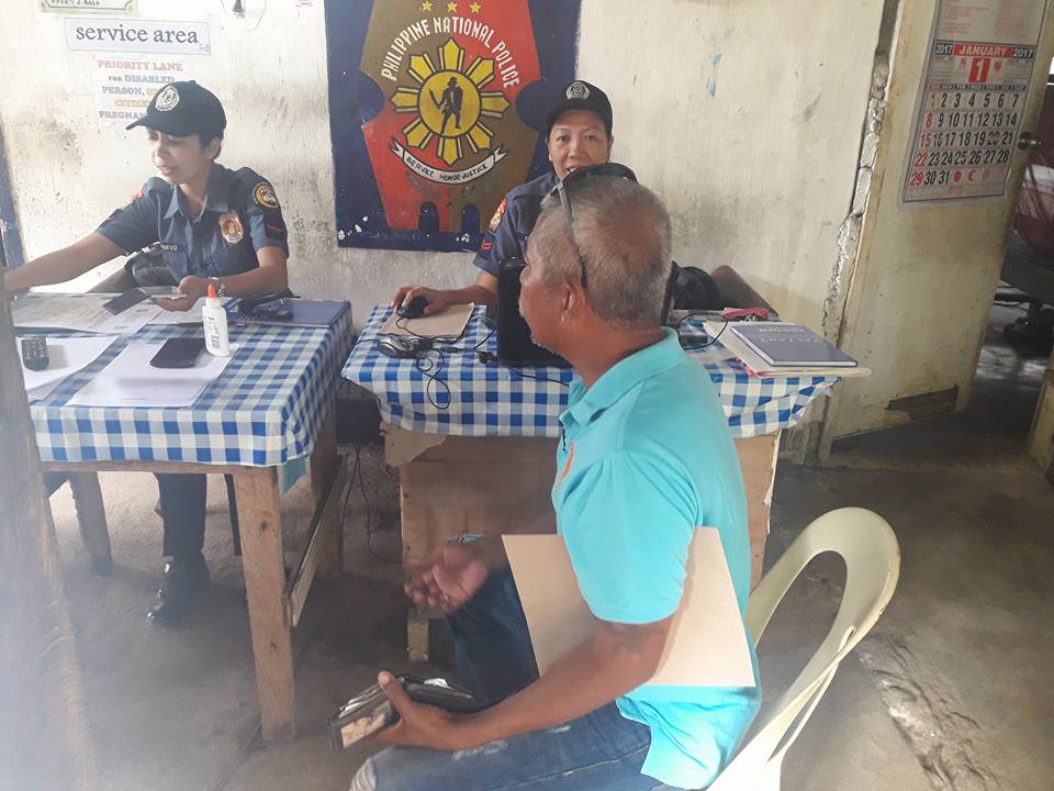 jomaligmps's tweet photo. 01.14.17
Police Costumer Service Lane and dialogue
#AntiIllegalDrugsCampaign
#PNPRecruitment
#ProjectTaphang https://t.co/MHDtzoWdbV
