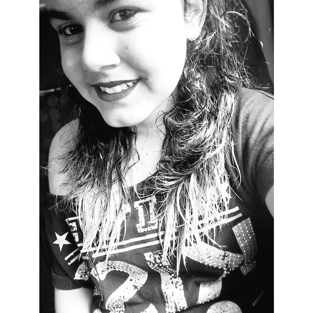 biebertcker's tweet image. Essas sou eu ❤😍