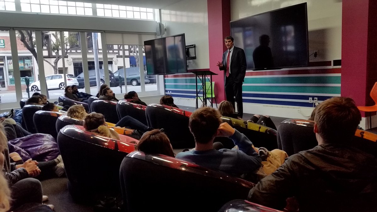 INSEEC_U_SF's tweet photo. Thanks for inspiring tour, talk and jumping jacks with @TimDraper @DUHeroes for @INNOV_INSEEC @CREA_Geneve @groupeinseec students! https://t.co/rzdHHiHOhF