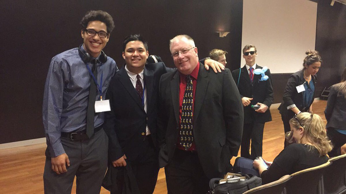 PerryDECA's tweet photo. We won a lot of medals at district and had a blast too ☺️#perrydeca #districtcomp #OwnYourFuture # https://t.co/ACC4LOSYXw