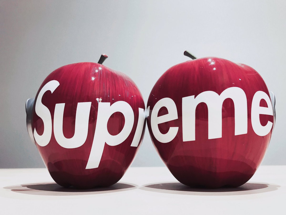 turtlekwong's tweet photo. @SupremeCommerce                               one new supreme x undercover medicom Gilapple light $180 shipped https://t.co/OfvwiHJWBU