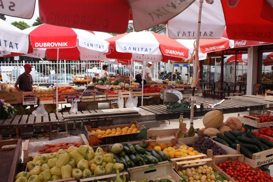 VeganSitting's tweet photo. Vegan Guide in Dubrovnik https://t.co/uv9PZtiMiA

► @LiveAndLetsGo #vegantravel #Croatia https://t.co/idoYN6bART