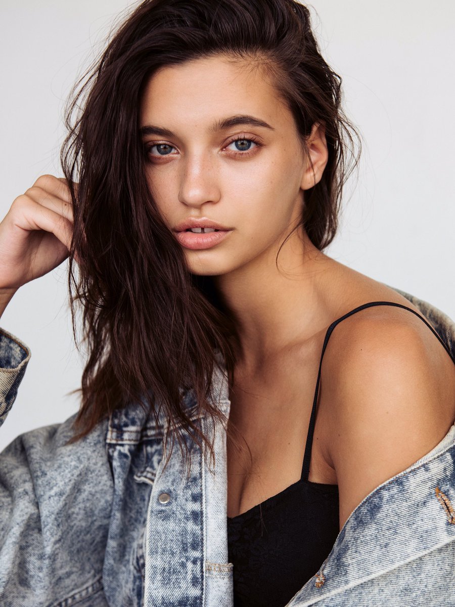 LAModelsAgency's tweet photo. So happy to have this gal is in town ! #AzlinNicolette #lamodels #lamodelswomen #intown #losangeles https://t.co/iKzbo6HFxA