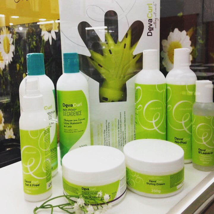 ninacosmetico's tweet image. DevaCurl n zona norte de São Paulo. Pronta entrega e DevaFuser - mãozinha q vc  precisa p/ dar 1 up nos cachos. #devacurl #devafuser
