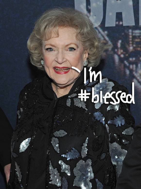 PerezHilton : Happy birthday BettyMWhite! 