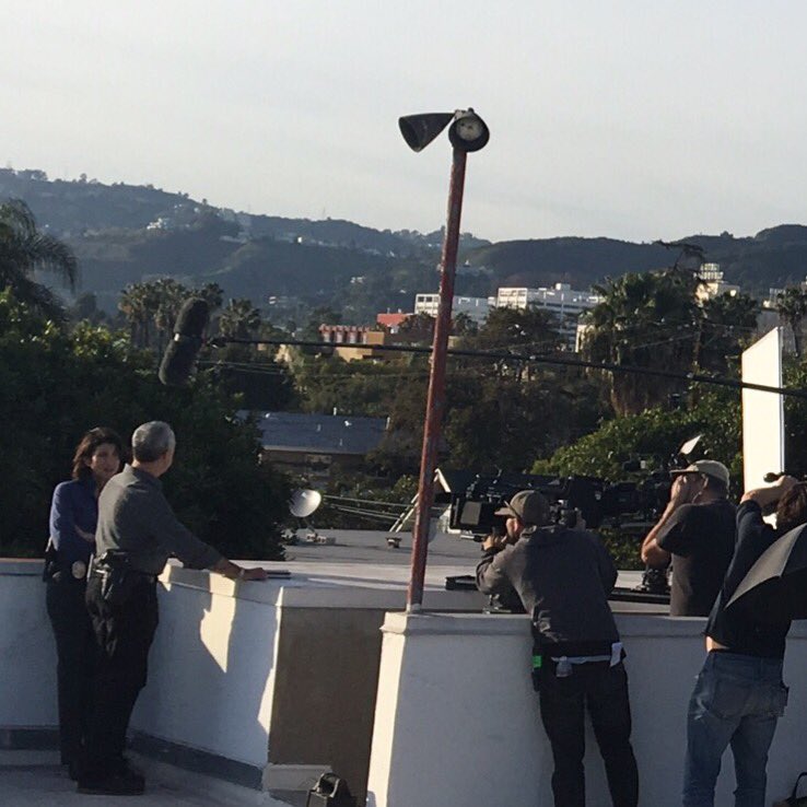 Connellybooks's tweet photo. Bosch and Billets together again. On the roof sneaking smokes at Hollywood Division. #boschseason3 https://t.co/BiBIhrePUM