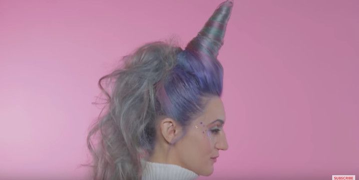 This Unicorn Hair Tutorial Features An Actual Horn, So Get Ready To Commit via <a href="/EliteDaily/">Elite Daily</a> #style #beauty - buff.ly/2iKuiHy