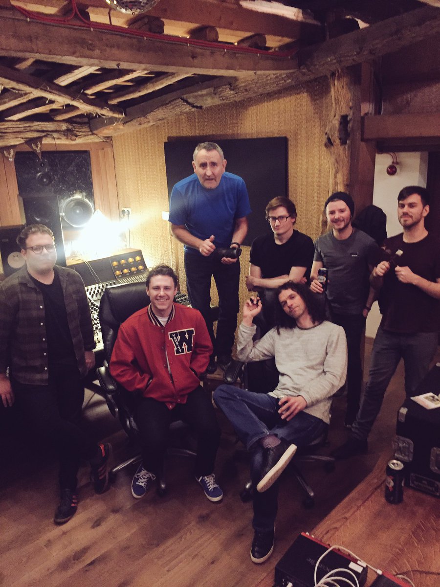 callumbeattieuk's tweet photo. TEAM WORK MAKES THE DREAM WORK! 
#TeamCB #Grateful 💙 https://t.co/0vnpJVRznM