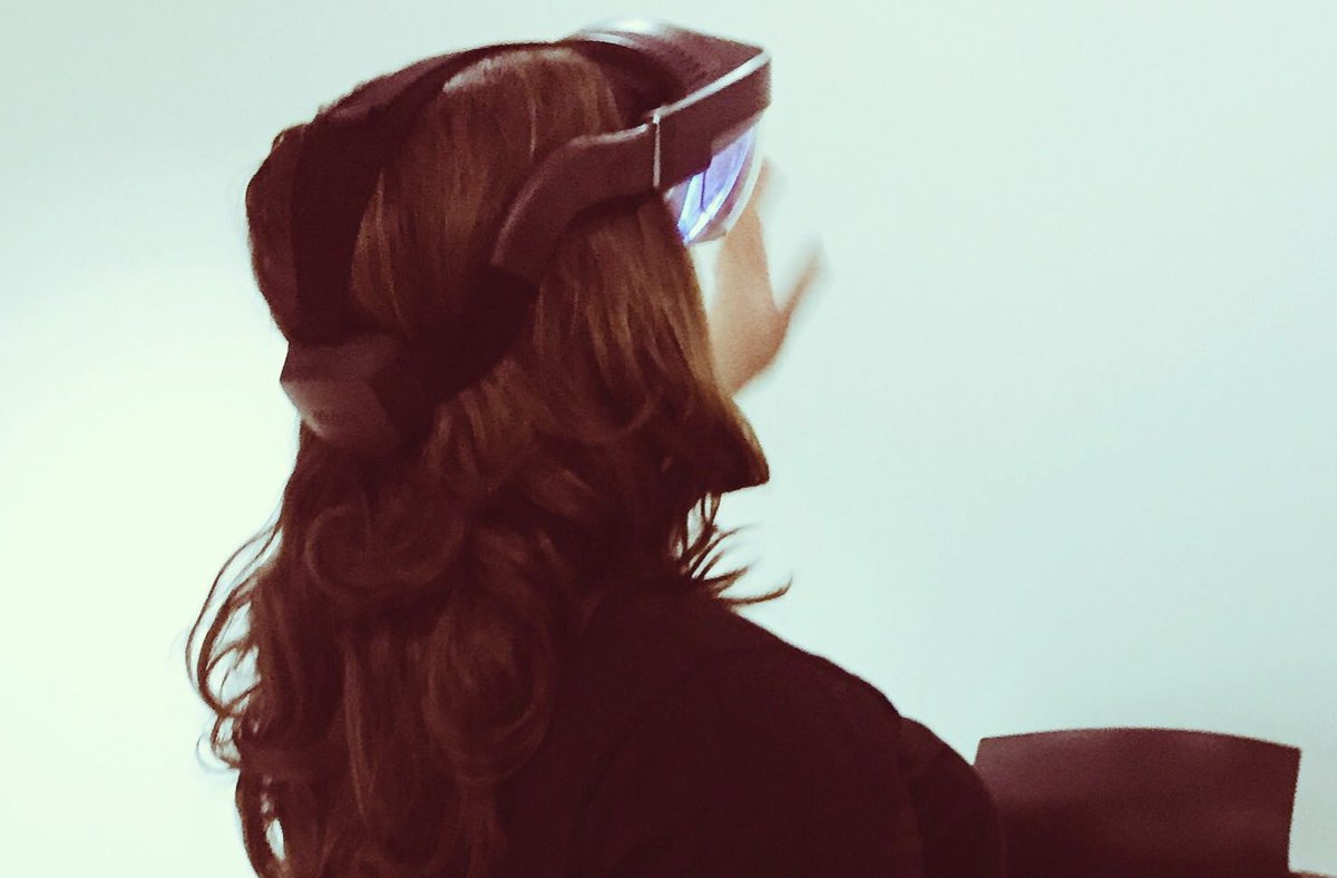 First day panel+demos done at the @ARinAction summit, but not before testing out the <a href="/metaglasses/">Meta View</a> #meta #ar #unity #ARinAction