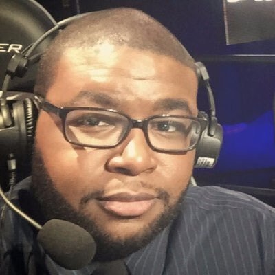 YahooEsports's tweet photo. We'll be watching GENESIS 4 and so will @ThePhenomenalEE, who will be conducting interviews for us all weekend. #G4 https://t.co/LiUODSVq6Z