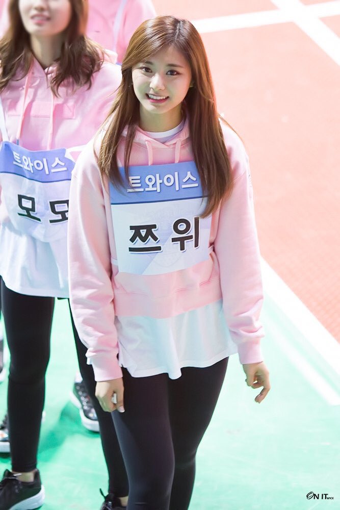 アイドル運動会 ツウィ