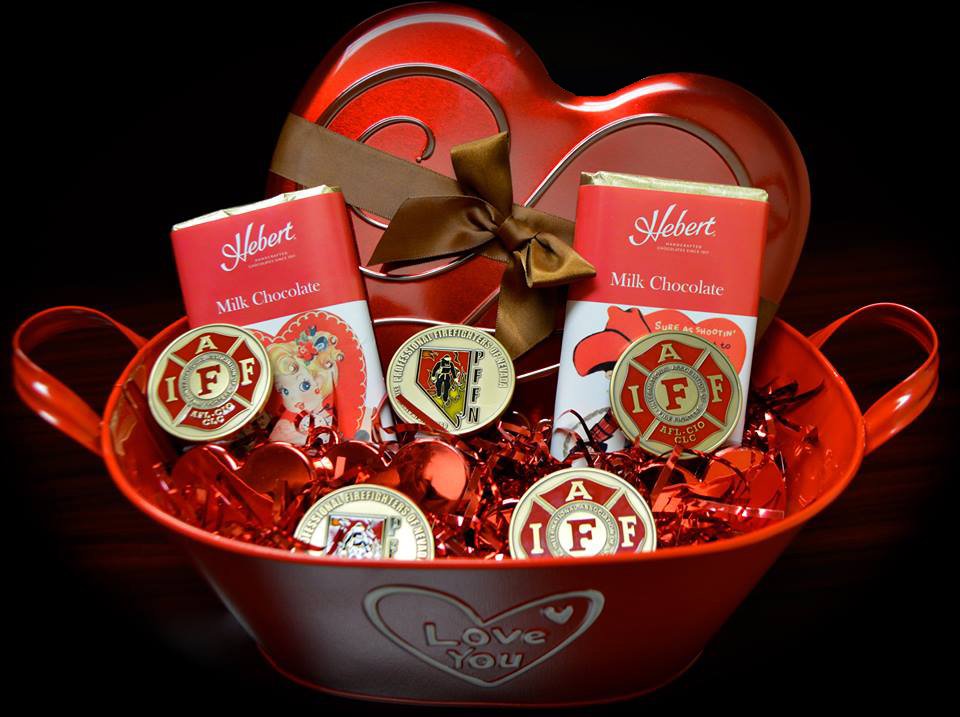 pffnevada's tweet photo. #ShareTheLove by gifting the Official PFFN Challenge Coin! 
Purchase at https://t.co/nyM6KUhT41
❤️❤️❤️❤️ https://t.co/uYbZt0TqtQ
