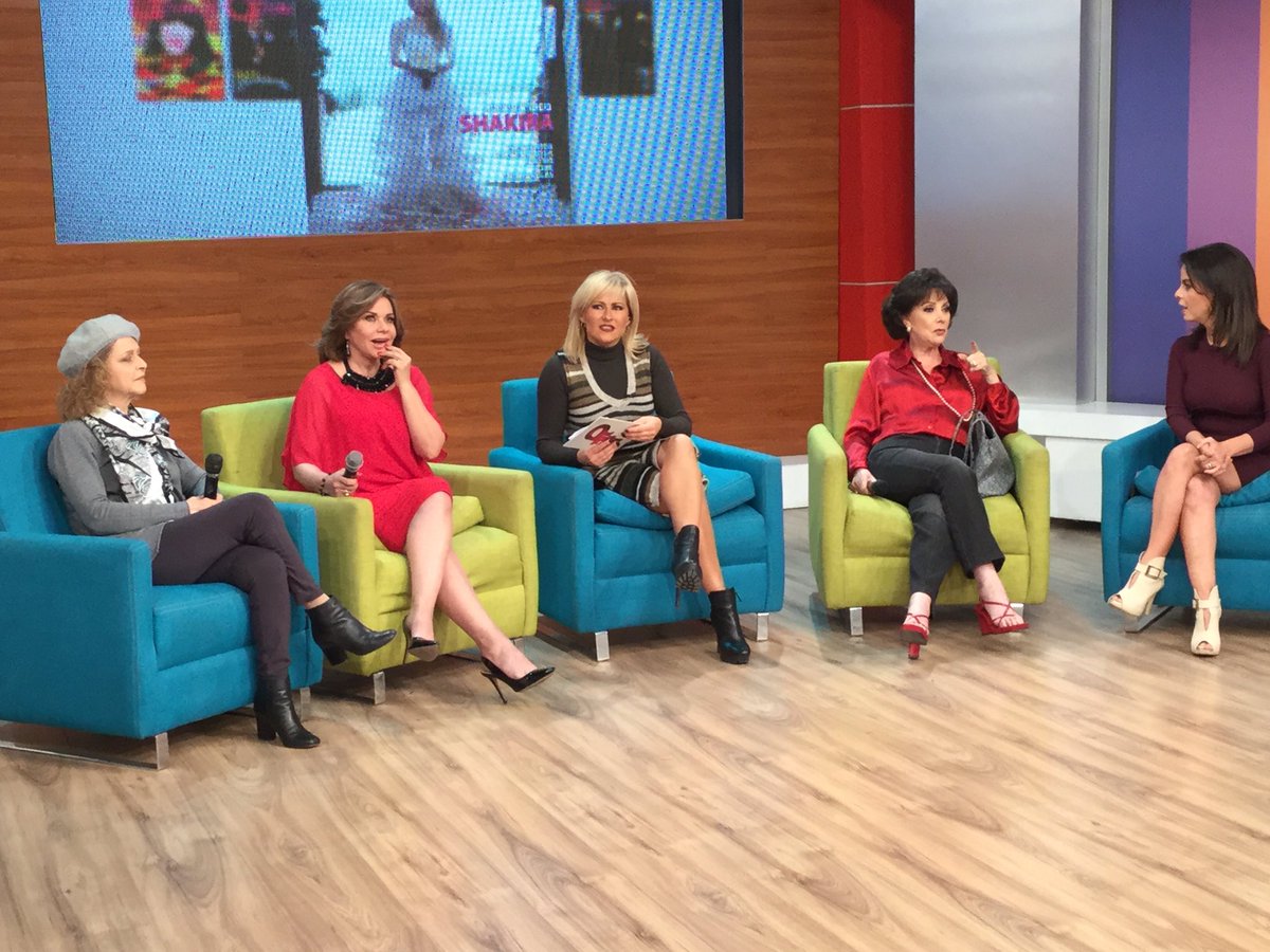 Que Pokar! tweet media