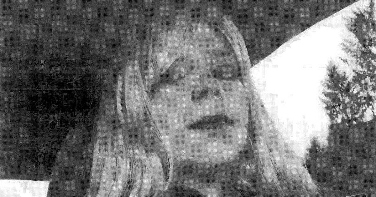 HRW Dispatches (@hrwdispatches) on Twitter photo Obama Commutes Chelsea Manning’s Sentence | <a href="/Snowden/">Edward Snowden</a> Still Waiting trib.al/QNaNC58 by @sarahstv_hrw #PardonSnowden Obama Commutes Chelsea Manning’s Sentence | <a href="/Snowden/">Edward Snowden</a> Still Waiting trib.al/QNaNC58 by @sarahstv_hrw #PardonSnowden
