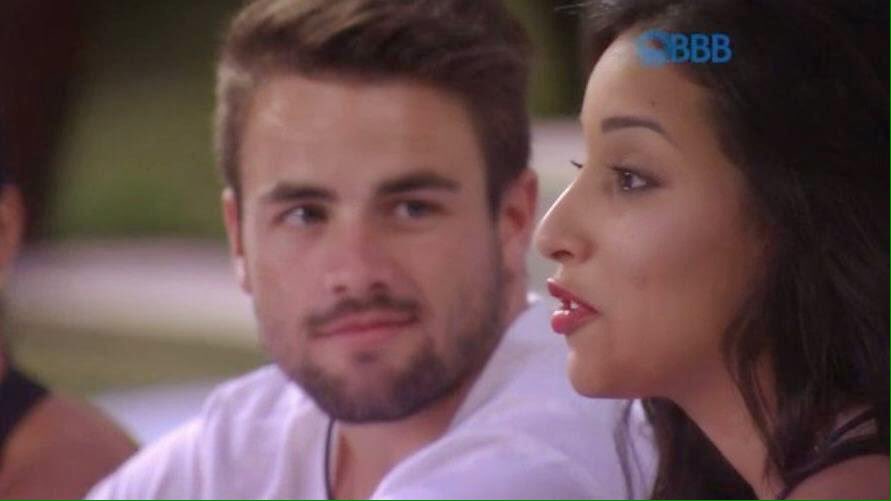 realityzeii's tweet photo. BBB 17 começando e eu com saudades disso aqui bjs https://t.co/o6iduD7nc2