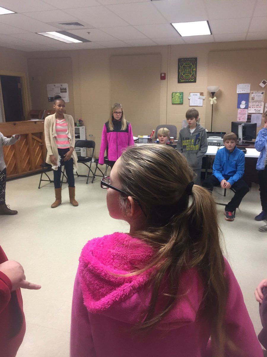BethHouf's tweet photo. Theater games in WIN today! So glad I got to be the guest teacher! #nosubsnoproblem #fmsteach #LeadLAP https://t.co/sLUtw5rHxt