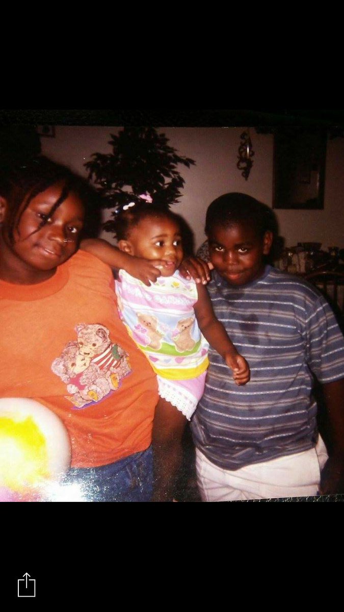 x3Cold_Hearted's tweet photo. Gone too soon yoo 😩😩💔💔 now you up there w ya mom (my aunt) love you forever 💜💜 https://t.co/TMaXRGWSCj