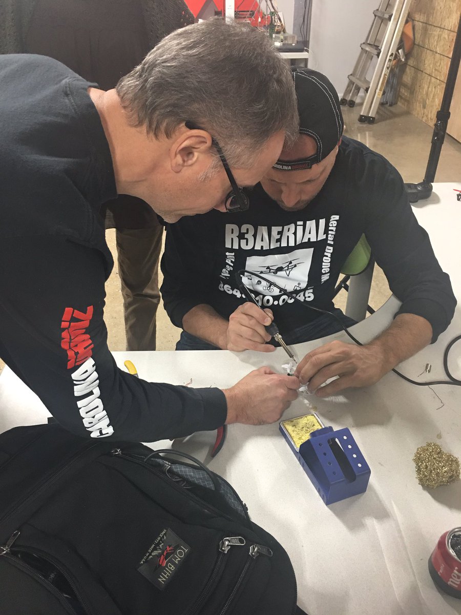 CarolinaDronz's tweet photo. Our awesome tech is sharing his skills at the Drone Meet Up tonight #wefixdrones #dronerepairs https://t.co/lOIm5HQMM8
