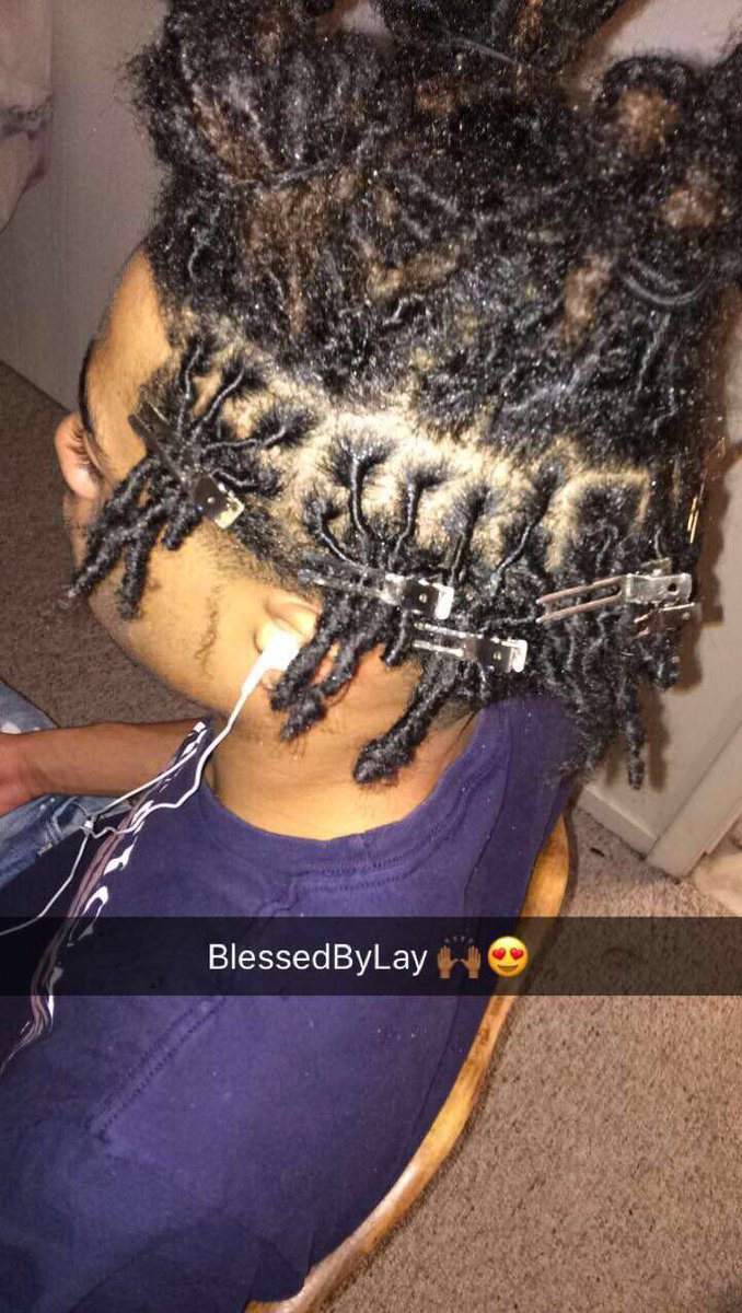 laidbylay_'s tweet photo. YES ! I do dreads πππΎ come get saucy ! π #BlessedByLay https://t.co/Of9TEGCTFS