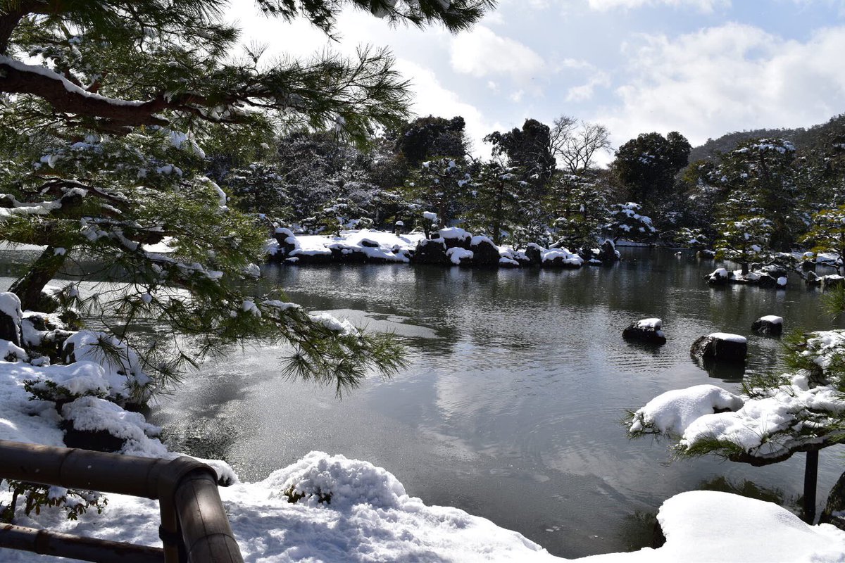 XabaC77's tweet photo. 雪が積もるといい写真が撮れます☃️✨😊
#写真好きな人と繋がりたい 
#一眼レフ初心者 
#雪 https://t.co/kJLFO1aUTX