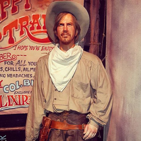Happy Birthday Kevin Costner 
