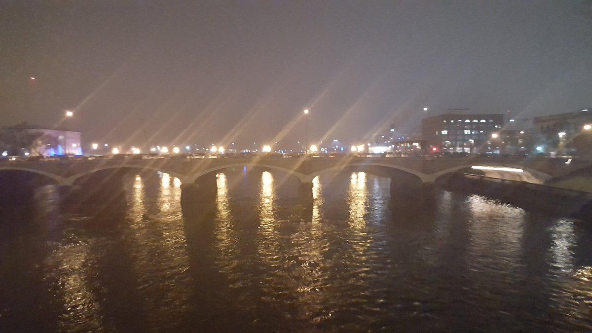 Realtor2Iowa's tweet image. Would it be weird to do Hill repeats randomly because your itchy for a good run
#need2run
#iowabridges