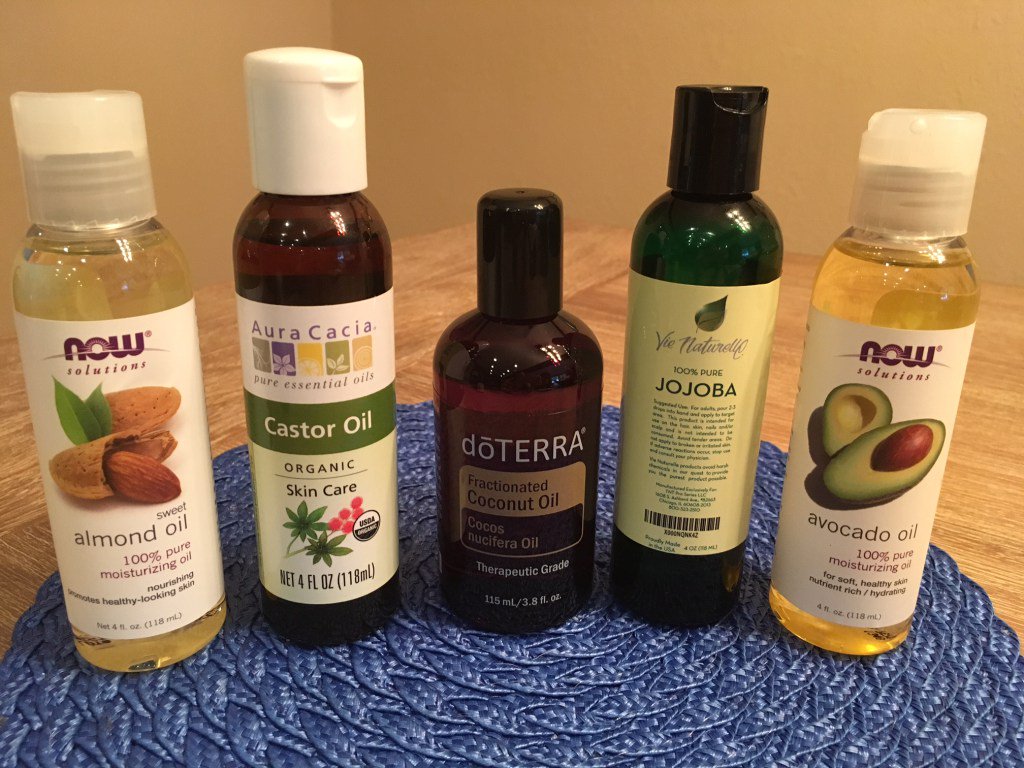 conesa's tweet photo. Hair Growth Essential Oil Treatment – DIY https://t.co/MkK3Sc7PKo https://t.co/AKBdZ475g6