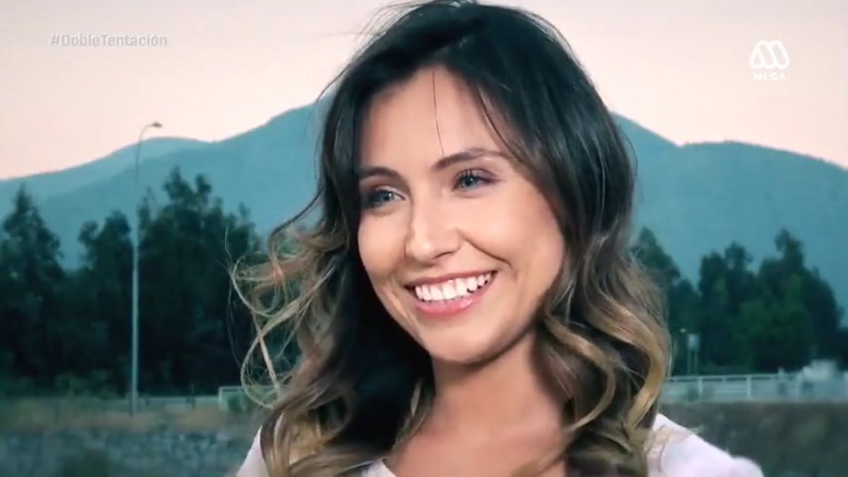 Ikkipab's tweet photo. Me Enamore ❤
#angela #realitymega #DobleTetancion #DobleTetancion1 https://t.co/r3inxB7hpK