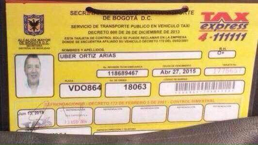 SanPeluca's tweet photo. ¿Cuál es el colmo de un taxista? https://t.co/OIKxIQkK0F