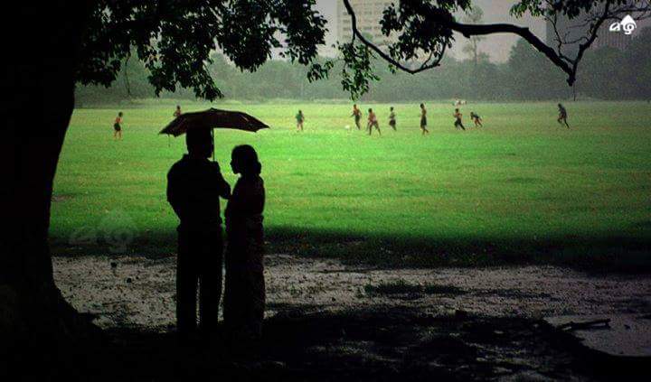 koottukaran007's tweet photo. ഒരിക്കലോ #മഴ പെയ്തു കനിയാതെ
മാനം കറുക്കാതെ
കാലചക്രം ഗതിമാറി പോകുമ്പോൾ
എരിയുന്ന മനവുമായ് നമ്മൾ https://t.co/KWsG8gMDhb