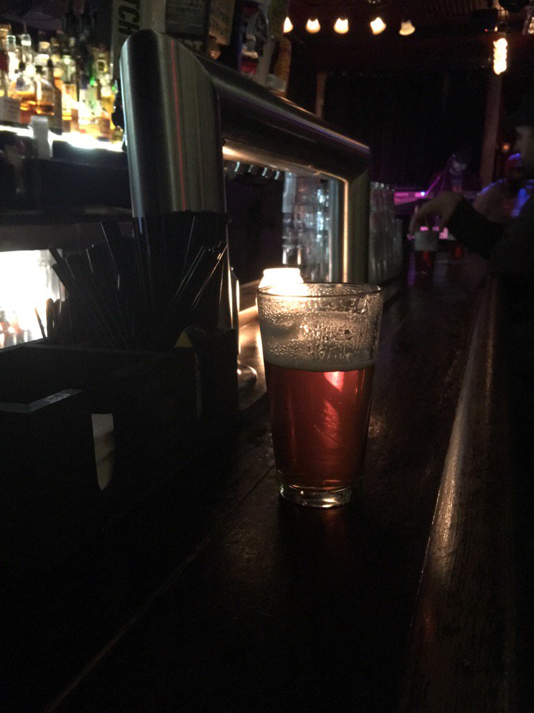 Victory_Boston's tweet photo. Mellow moods...Harvest Ale and reggae music on this rainy night. Cant go wrong with @bullmccabespub. @CraftMass https://t.co/3uH7Hg3cWs