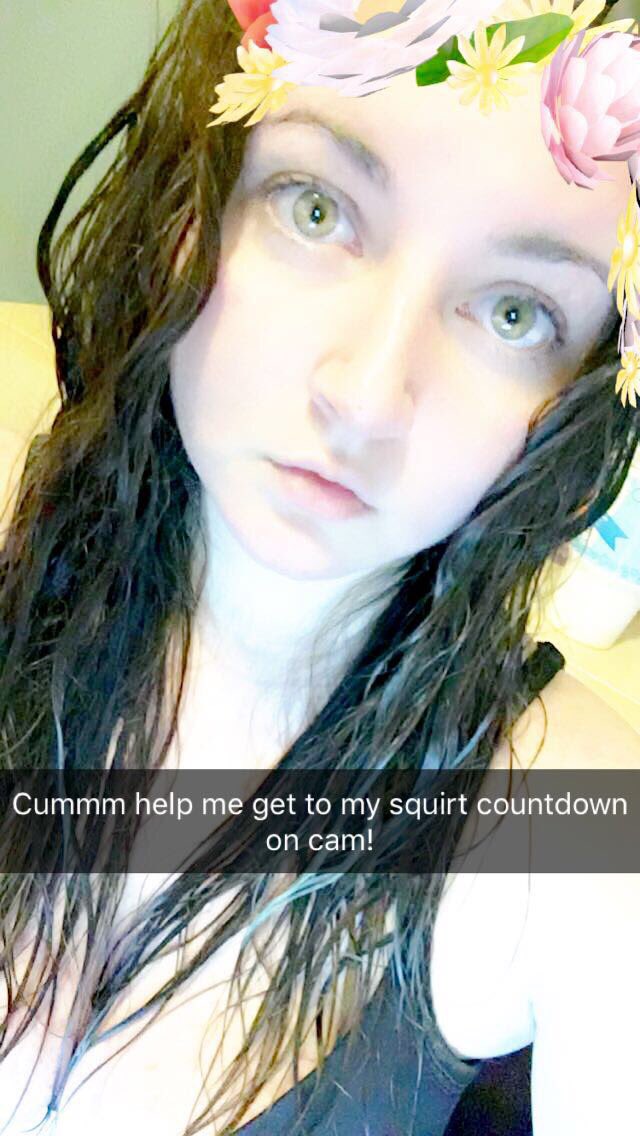 natalieexoxmfc's tweet photo. I'm on #myfreecams cum chip in for an amazing show! 😇 @myfreecams @CamGirlModeling @camsangelzlive #camgirl #cum https://t.co/8Ve2sKs5FW