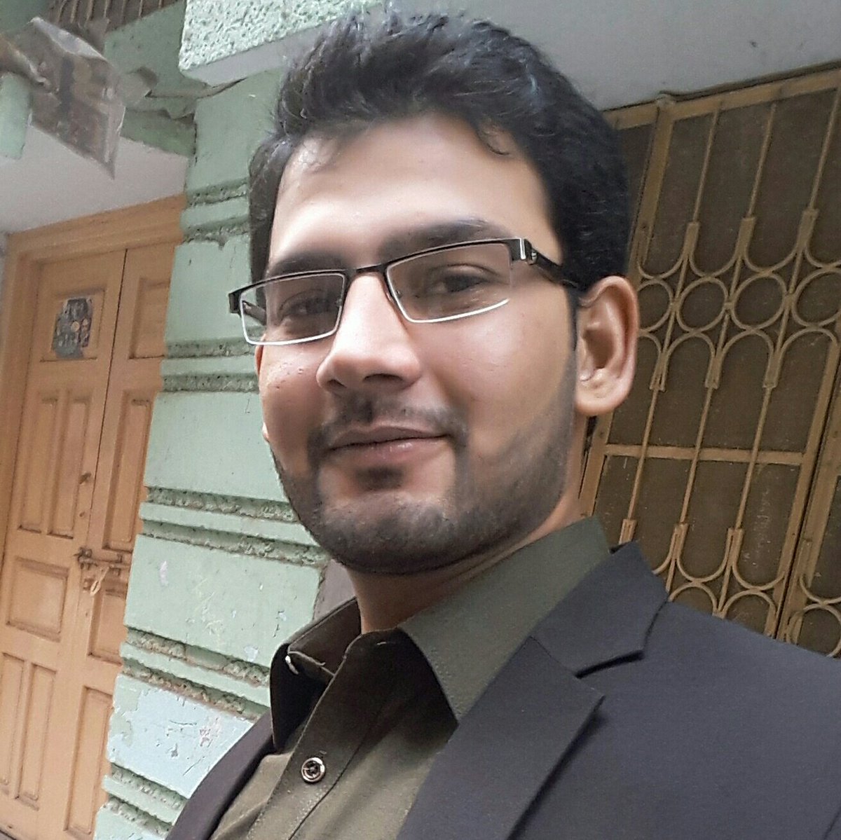 umer7086's tweet image. #NewProfilePic