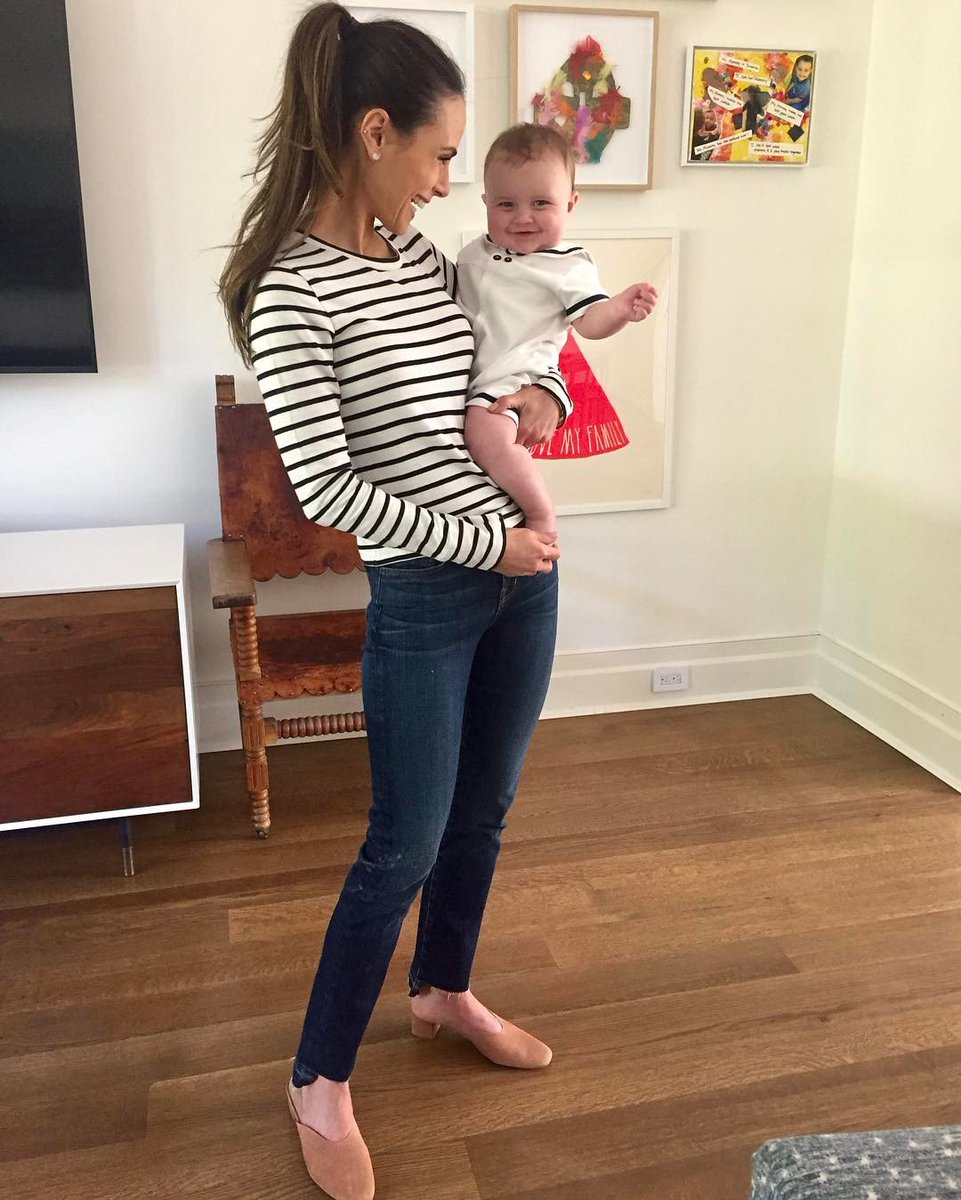 _Starkiddo's tweet photo. Jordana Brewster is in love with her baby boy Rowan. #JordanaBrewster #SecretsAndLies #FastAndFurious

https://t.co/jJfgmNGdWb https://t.co/F51voBTYxk