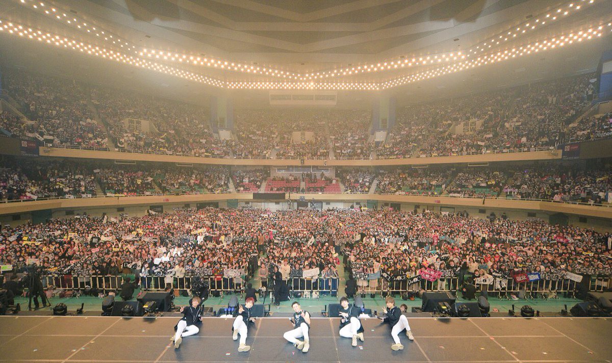 Da Ice Staff Da Ice Phase5 Final In 日本武道館 東京 日本武道館 18公演目 17 1 17 無事初のホールツアーが全て終了致しました 各会場にご来場くださった皆様 ありがとうございました 次のツアーは6月からです T Co Apqmr9gzop Da Ice Staff Da Ice Phase5 Final In 日本武道館 東京 日本武道館 18公演目 17 1 17 無事初のホールツアーが全て終了致しました 各会場にご来場くださった皆様 ありがとうございました 次のツアーは6月からです T Co Apqmr9gzop