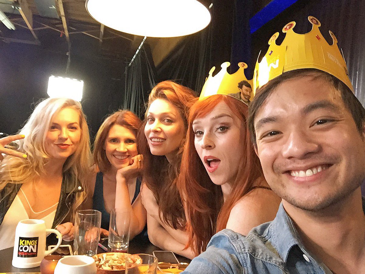 OsricChau's tweet photo. What a show tonight 😂
#KingsofCon versation https://t.co/IZkySNerHy