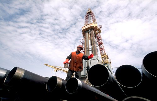 Option500_news's tweet photo. OPEC's alliance in danger due to U.S production
https://t.co/sTuy89yDzv
https://t.co/mStYpNvWXZ
https://t.co/YBZLh91kEv https://t.co/vw9LlXXG0m