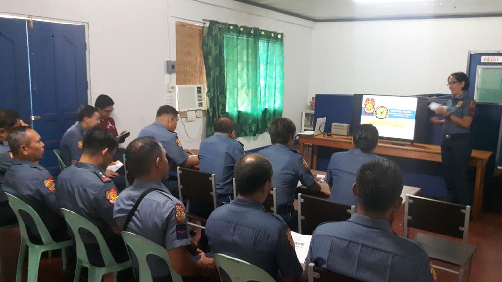 RHSARMM's tweet photo. @HSPnp @proarmm 18 January 2017-PICE/PNP Patrol Plan 2030 w/ lecturer fm RPSMU(PO2 Guiamal Macalawan) https://t.co/0w1FtTLniz