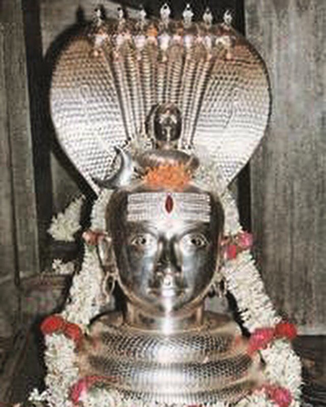PrayEase's tweet photo. Check out more about this temple at https://t.co/kdxfNM3uBL
#PrayEase #TemplesInIndia #TemplesInBangalore #Bangalore https://t.co/Zxc2F6IF7S
