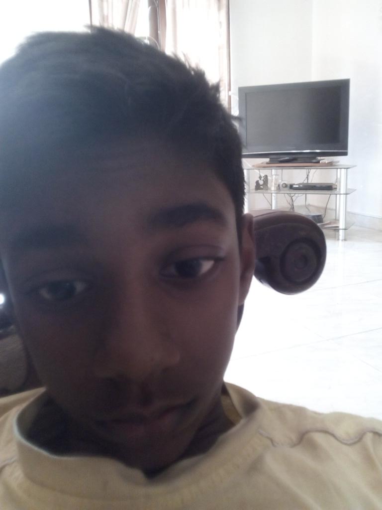 KVihangaa's tweet photo. Bored
#starbucks #me #srilanka https://t.co/pGrbDfhnKP