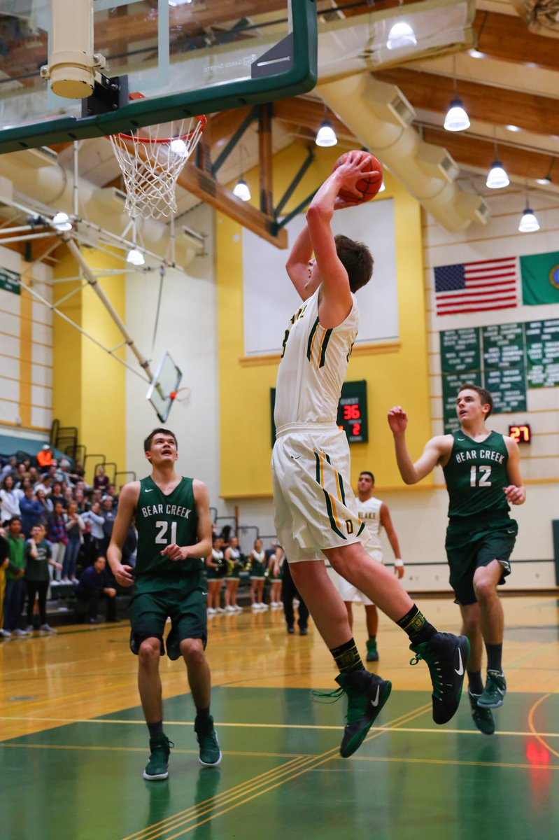 owlsnews's tweet photo. Dunk of the Night!!! https://t.co/vjM5lnsEBY