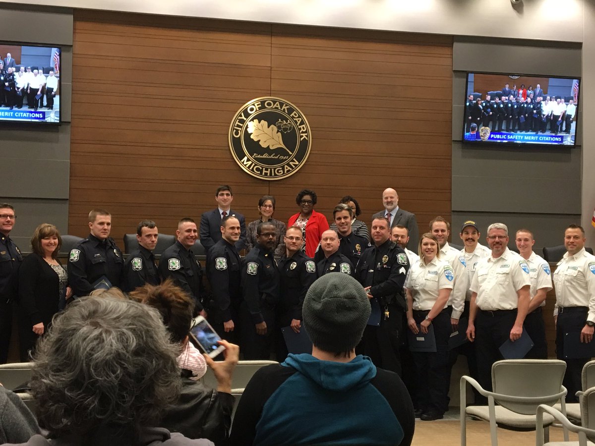 So proud of our team and the officers we serve with! #PublicSafetyMeritCitations were issued today in Oak Park. <a href="/CityofOakPark/">City of Oak Park</a>
