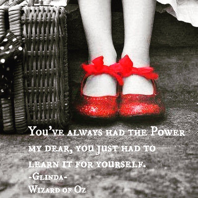 TiffyCBailey's tweet photo. Enlightenment 🙌🏻 #thepower #thesecret #personaldevelopment #neuroplasticity #positivevibes #positivity https://t.co/0KU7YBHFY4