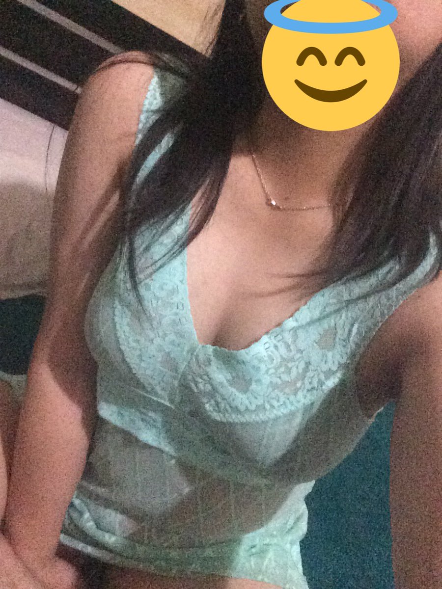 CintaOpen's tweet photo. SPESIAL SHOW CAMSEX DI HOTELL MINAT WA AJA SAY😍😘 https://t.co/TIHKHl7uuv